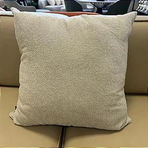 ALMOFADA BOUCLE ALTO RELEVO CRU  MODELO 3