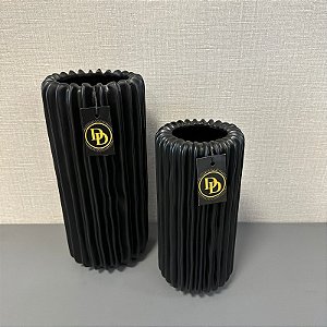 VASO CANELADO PRETO FOSCO G 35x16cm M 28x13cm