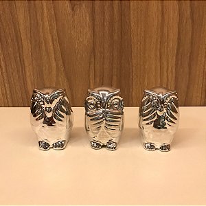 TRIO DE ESCULTURA MINI CORUJAS DA SABEDORIA - PRATA