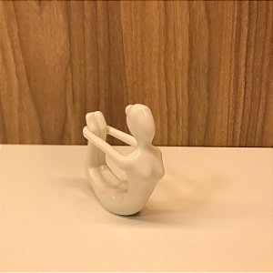 ESCULTURA / ESTATUETA IOGA BRANCA MINI