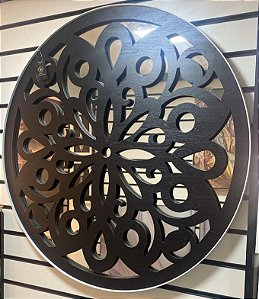 MANDALA DECORATIVA MOLDURA BRANCA ESPELHADA COM MADEIRA PRETA 1,00M