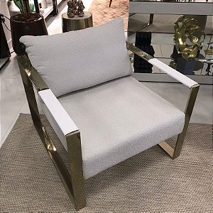 POLTRONA LAURA BEGE E INOX DOURADO