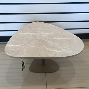 MESA DE CENTRO INGLESES NUDE TAMPO MONTANA