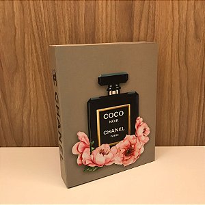 CAIXA LIVRO  COCO CHANEL MÉDIA