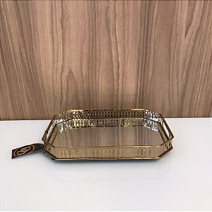 BANDEJA RETANGULAR DE METAL DOURADO - GRANDE