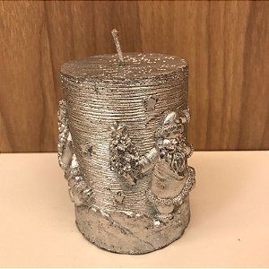VELA DECORATIVA NATALINA COM DETALHE PRATA