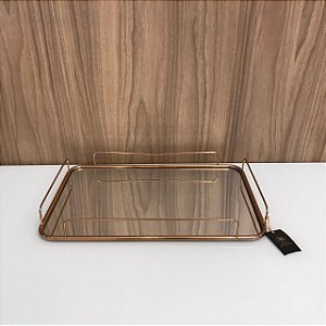 BANDEJA RETANGULAR DE METAL ROSE COM ESPELHO PRATA  5X38X26CM