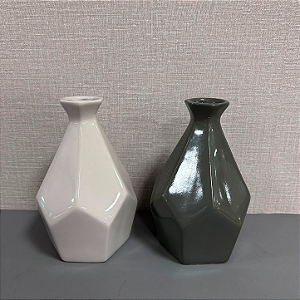 VASO SOLITÁRIO PEDRA OFF WHITE E CINZA ESCURO 21,5x15cm
