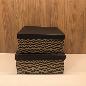 CAIXAS PARA PRESENTES QUADRADA ALTA .