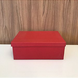 CAIXA PARA PRESENTE RETANGULAR ALTA .