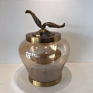 POTE DE VIDRO DECORATIVO COM TAMPA EM METAL DOURADO G 41X31CM