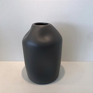 VASO ORGANICO AMASSADO CINZA FOSCO MEDIO 28X19CM