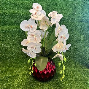 ARRANJO COM ORQUIDEA BRANCA EM VASO BOLA VERMELHO DE VIDRO 51X28CM