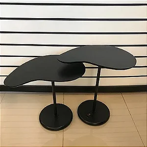 CONJUNTO MESA LATERAL PRETA FORMATO GOTA