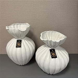 VASO BRANCO GOMOS TULIPA EM CERAMICA G 40x28cm M 35x31cm