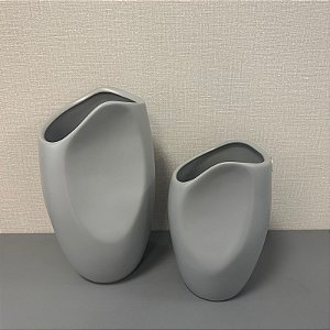 VASO ONDA CINZA FOSCO G 42cm M 32cm