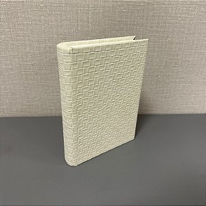 CAIXA LIVRO EM MDF COM REVESTIMENTO EM PU PEQUENO