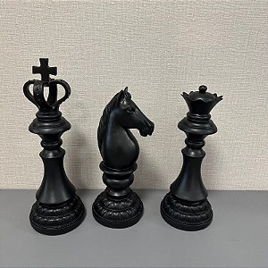 ESCULTURA XADREZ PRETA
