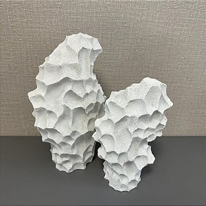 ESCULTURA ADORNO EM RESINA BRANCO G 31cm M 25cm
