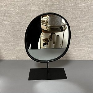 ADORNO EM FERRO COM ESPELHO