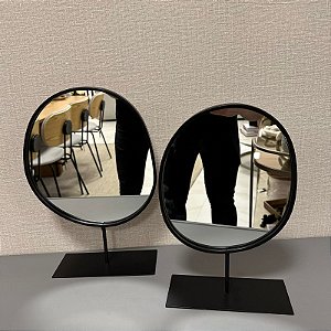 ADORNO ESPELHO DE MESA EM FERRO PRETO M 32cm G 35cm