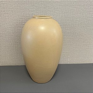 VASO EM CERAMICA NUDE BOJUDO 36CM
