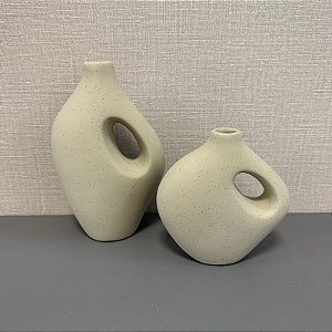 VASO MODERNO VERDE EM CERAMICA G 25x16cm M 17x17cm