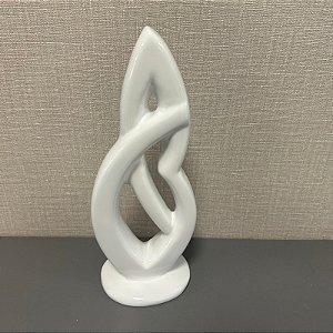 ESCULTURA KISS BRANCO P