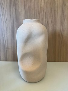 Vaso Voluta I em Ceramica Bege 39x21cm