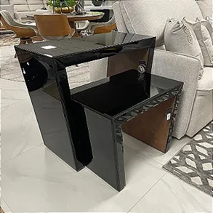 Aparador Chanfrado Preto de Vidro