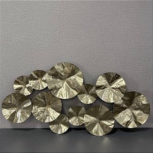 ADORNO DE PAREDE EM METAL DOURADO 1,20X59CM