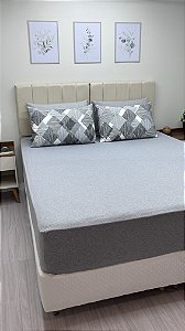 Conjunto de Lençol Cinza com fronhas de riscos - Casal