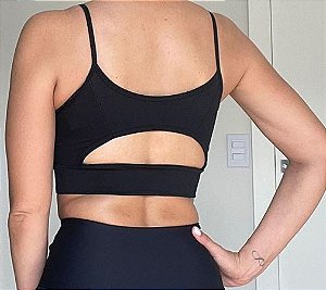 Top Athletic Vazado Com Viés