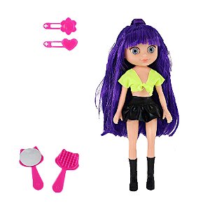 Boneca Violet Purple e seus acessórios