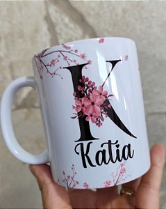 Caneca Personalizada com Nome e Arte à Escolha