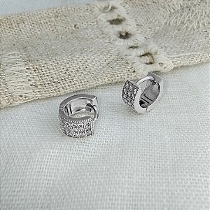 Brinco Meia Lua Cravejado - Semijoia