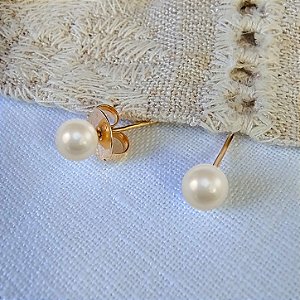 Brinco Pérola Média Solitária 8mm - Semijoia