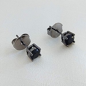 Brinco Ponto de Luz Negro - Semijoia