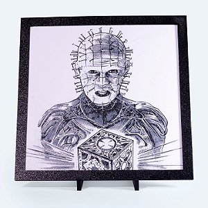 Quadro O Enigma da Caixa — Placa Decorativa 3D em Relevo 20x20 cm