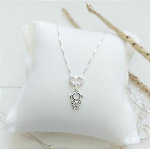 Pingente Menina Coração