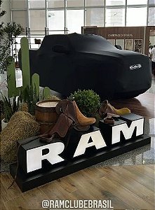 Capa carro pick up Rampage licenciada Ram Clube Brasil