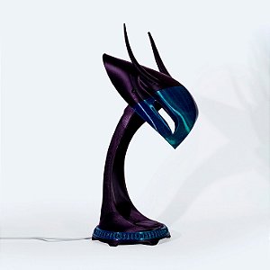 Luminária de Mesa Alienígena Guerreiro