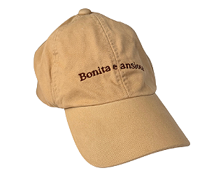 Boné Bonita e Ansiosa areia