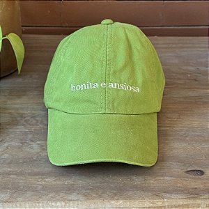 Boné Bonita e ansiosa - verde abacate