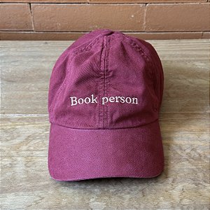 Boné Book Person vinho