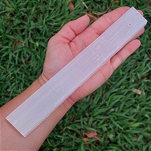 Incensário em Selenita Branca natural