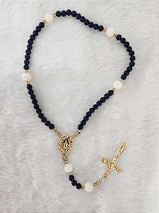 Terço católico em fio de seda luxo artesanal Azul marinho