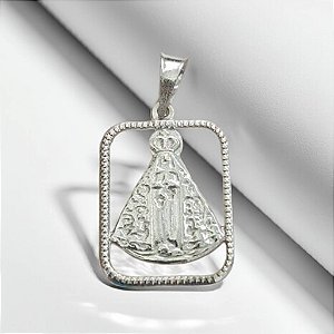 Pingente Nossa Senhora Aparecida com moldura, material prata 925.