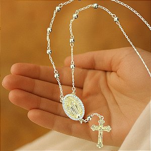 Gargantilha Terço Nossa Senhora Rainha banho de ouro amarelo
