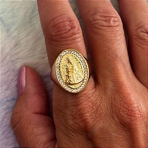 Anel feminino Nossa Senhora de Nazaré banhado a ouro amarelo com zirconias brancas